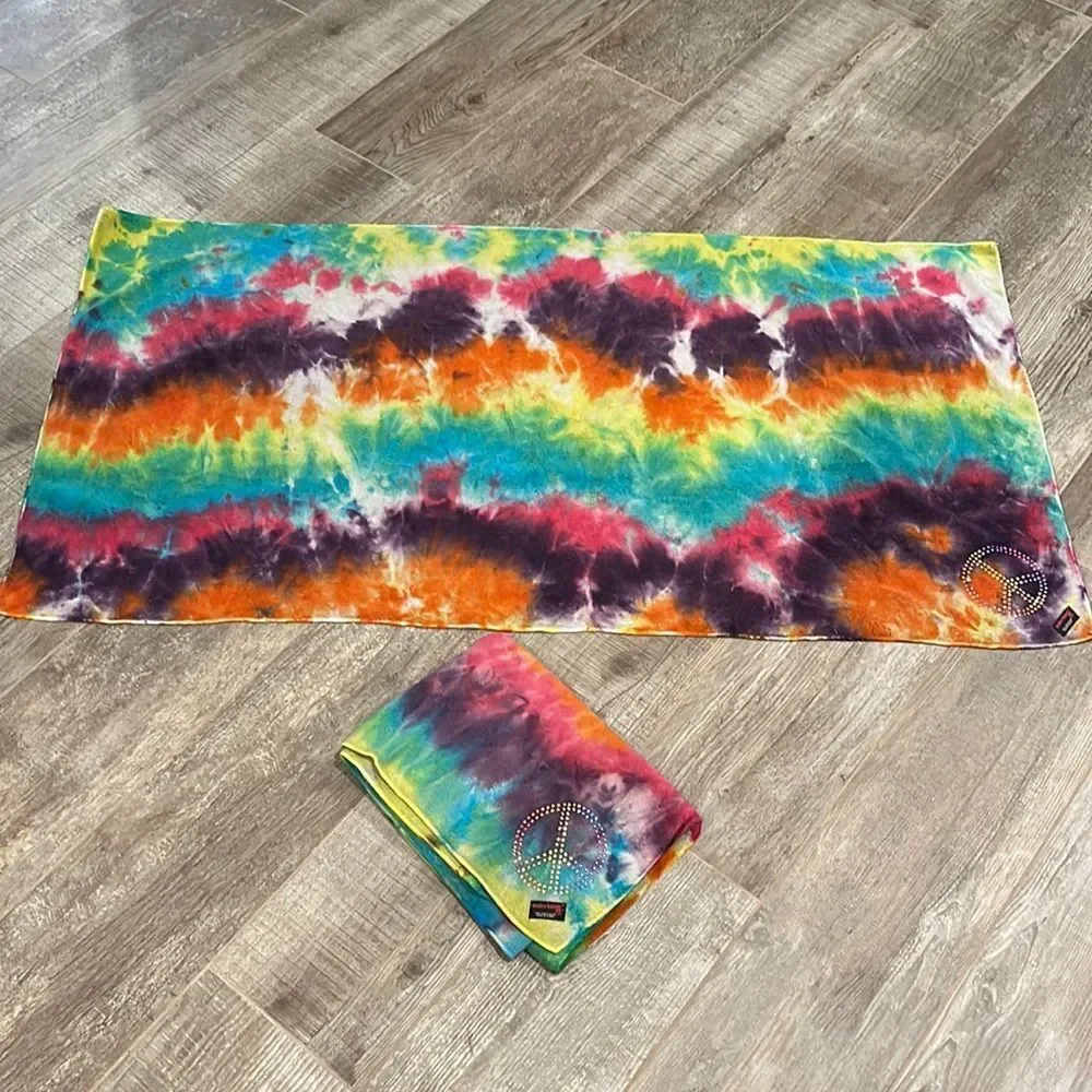 Bundle of 2 Tye Dye Bath Towels